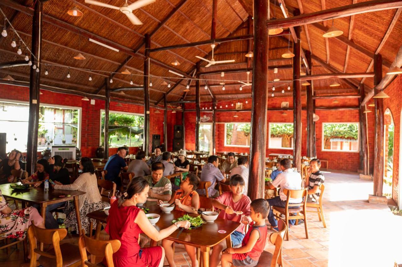 Minh Vuong Village Resort & Restaurant Duong Dong Exterior foto