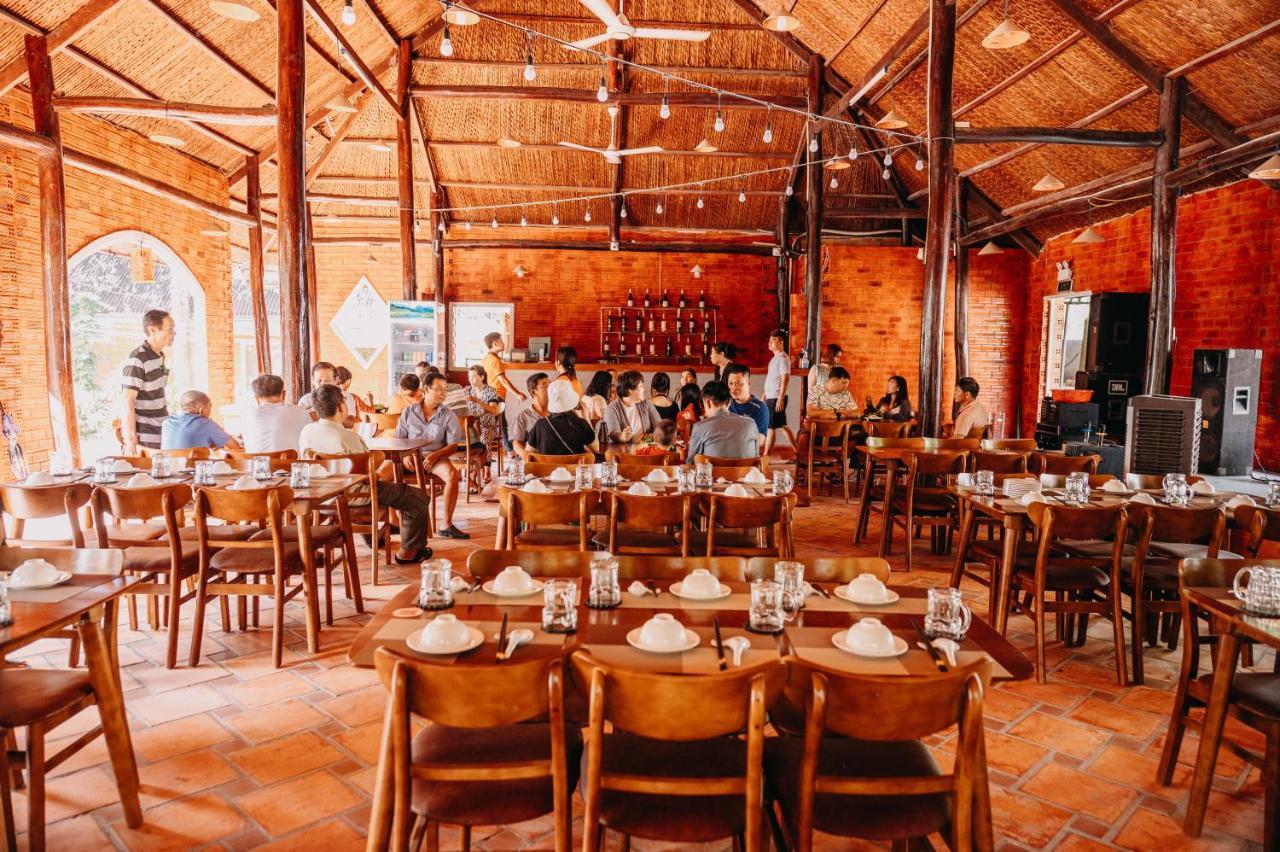 Minh Vuong Village Resort & Restaurant Duong Dong Exterior foto