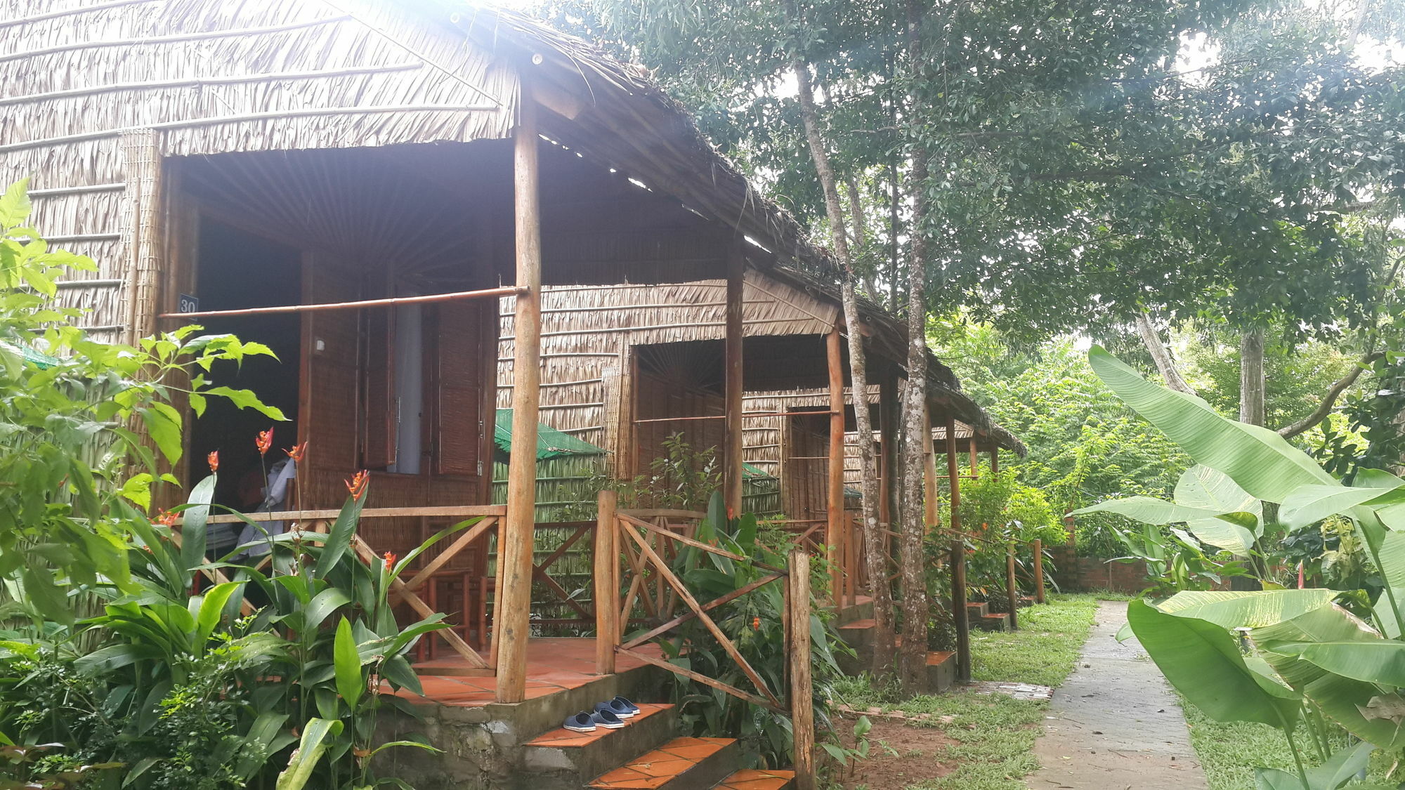 Minh Vuong Village Resort & Restaurant Duong Dong Exterior foto